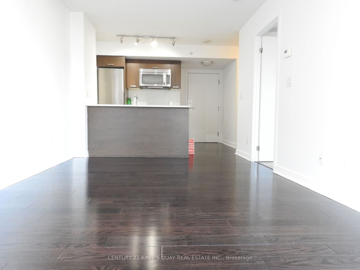 295 Adelaide St W, unit 807 for rent - image #7
