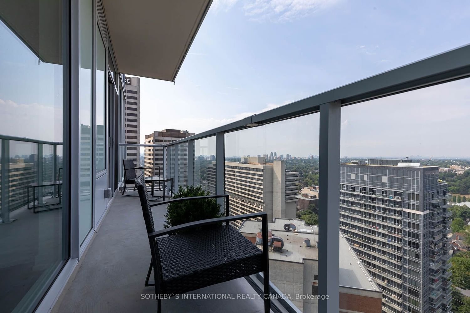 33 Helendale Ave, unit 2110 for rent - image #27