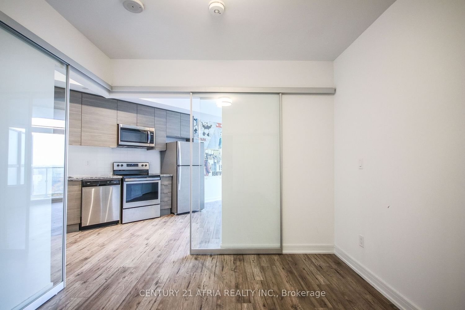 621 Sheppard Ave E, unit 737 for rent - image #16