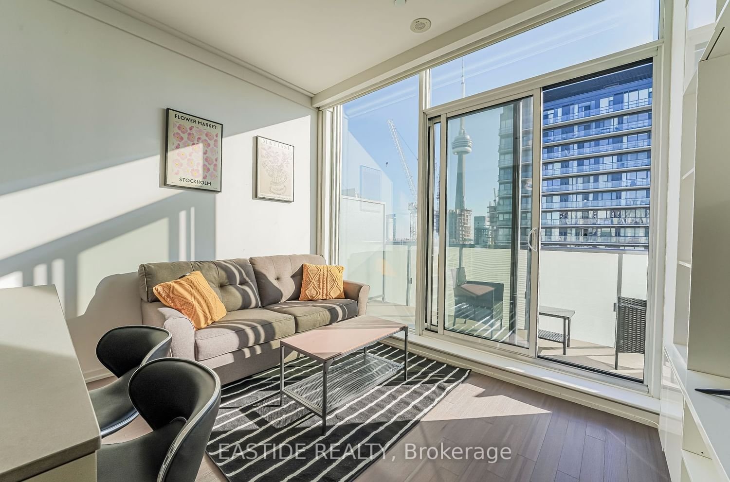101 Peter St W, unit Ph8 for rent - image #3