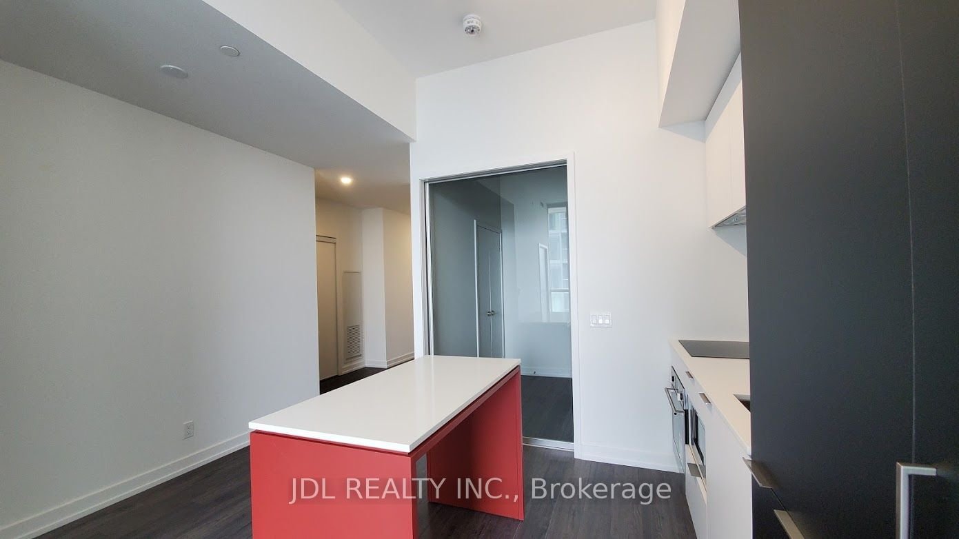 33 Helendale Ave, unit 2501 for rent - image #5