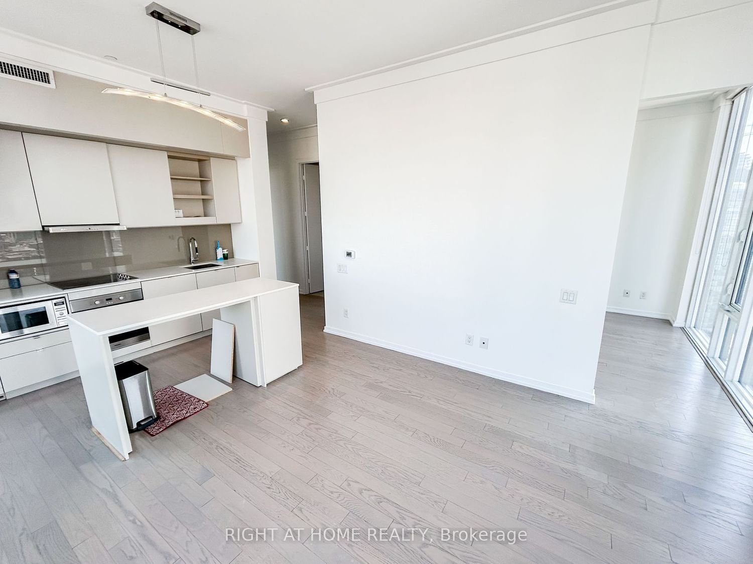 101 Peter St, unit Ph11 for rent - image #12