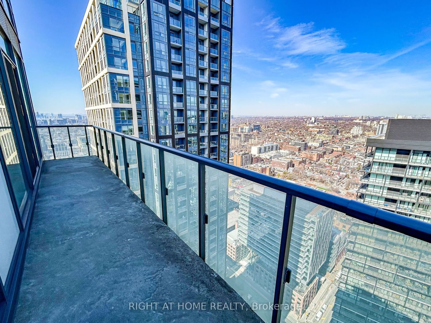 101 Peter St, unit Ph11 for rent - image #18