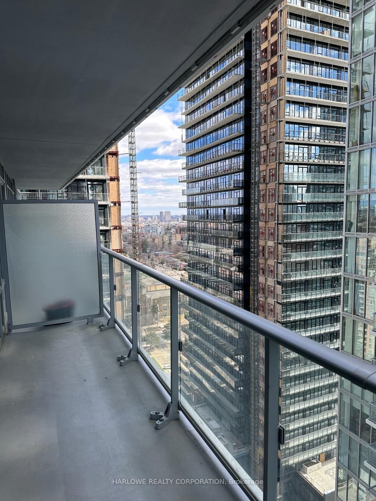 99 Broadway Ave, unit 2406 Nt for rent - image #13