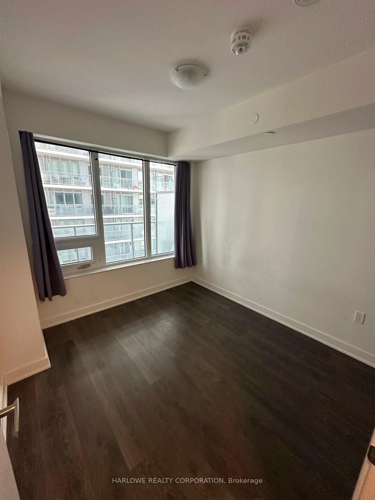 99 Broadway Ave, unit 2406 Nt for rent - image #5