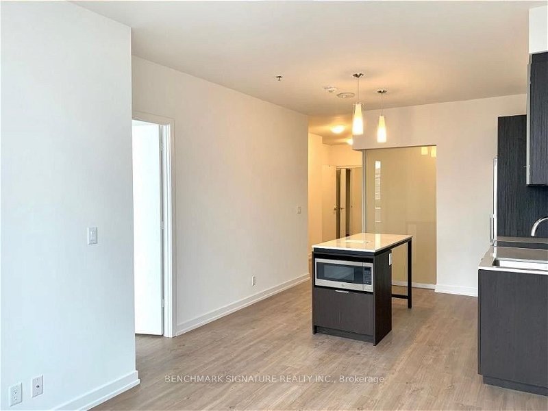 203 College St, unit 606 for rent - image #1
