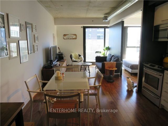 51 Trolley Cres, unit 416 for rent - image #2