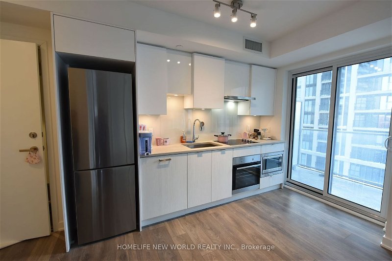 99 Broadway Ave, unit 1410 for rent - image #1