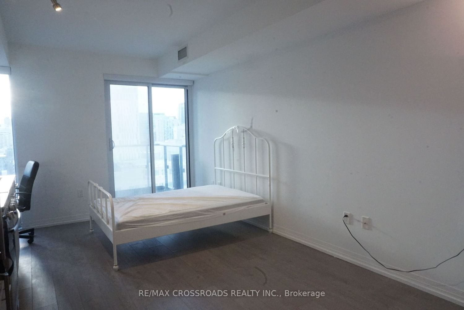 251 Jarvis St, unit 2307 for rent - image #11