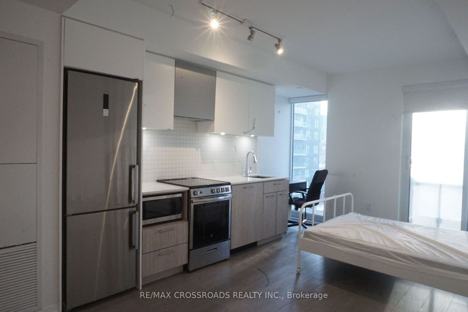 251 Jarvis St, unit 2307 for rent - image #12