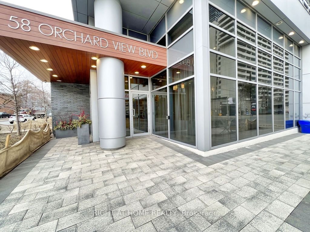 58 Orchard View Blvd, unit 1906 for sale - image #1