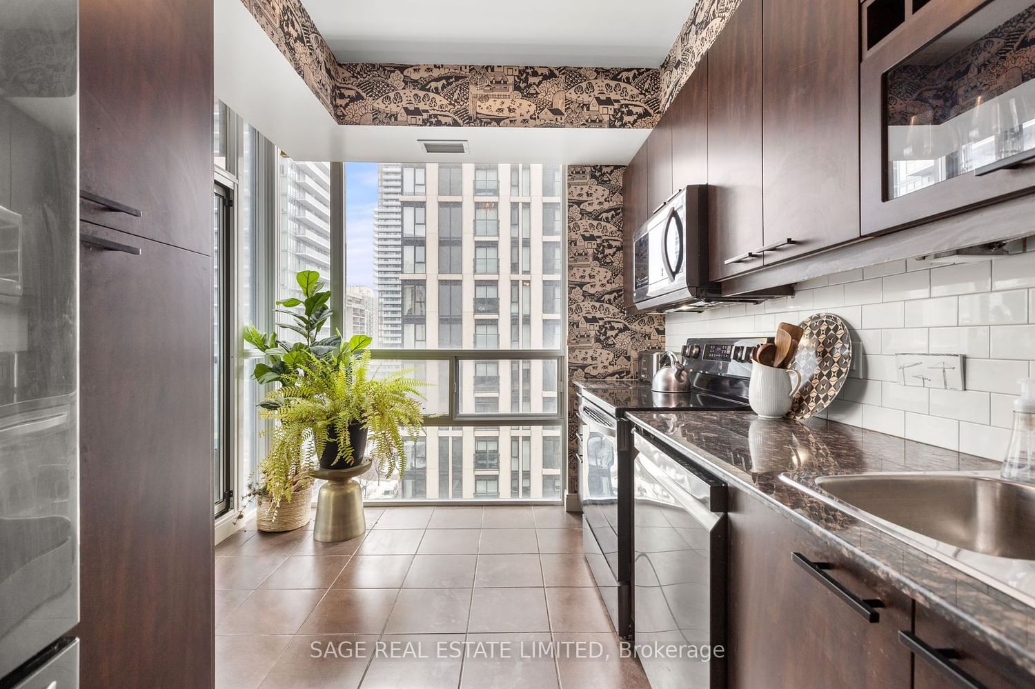 88 Broadway Ave, unit 1103 for sale - image #11