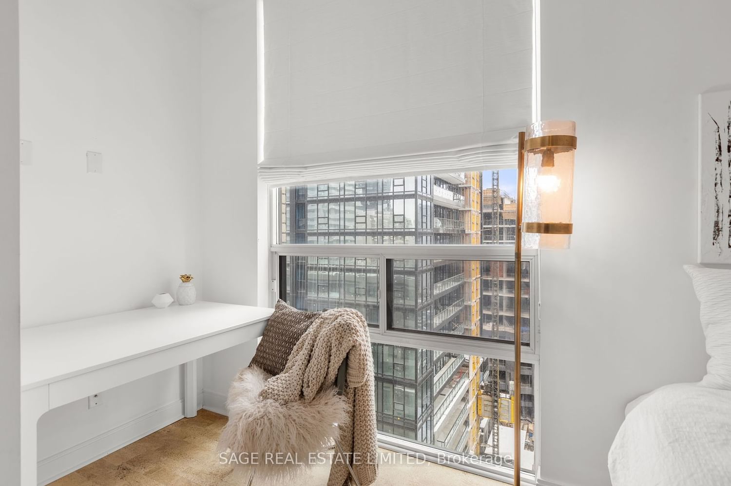 88 Broadway Ave, unit 1103 for sale - image #23