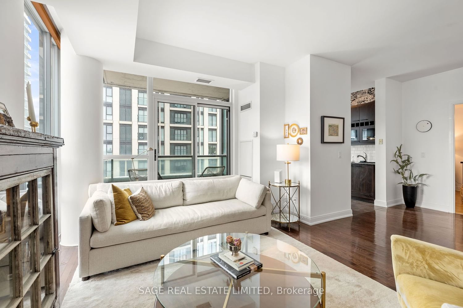 88 Broadway Ave, unit 1103 for sale - image #5