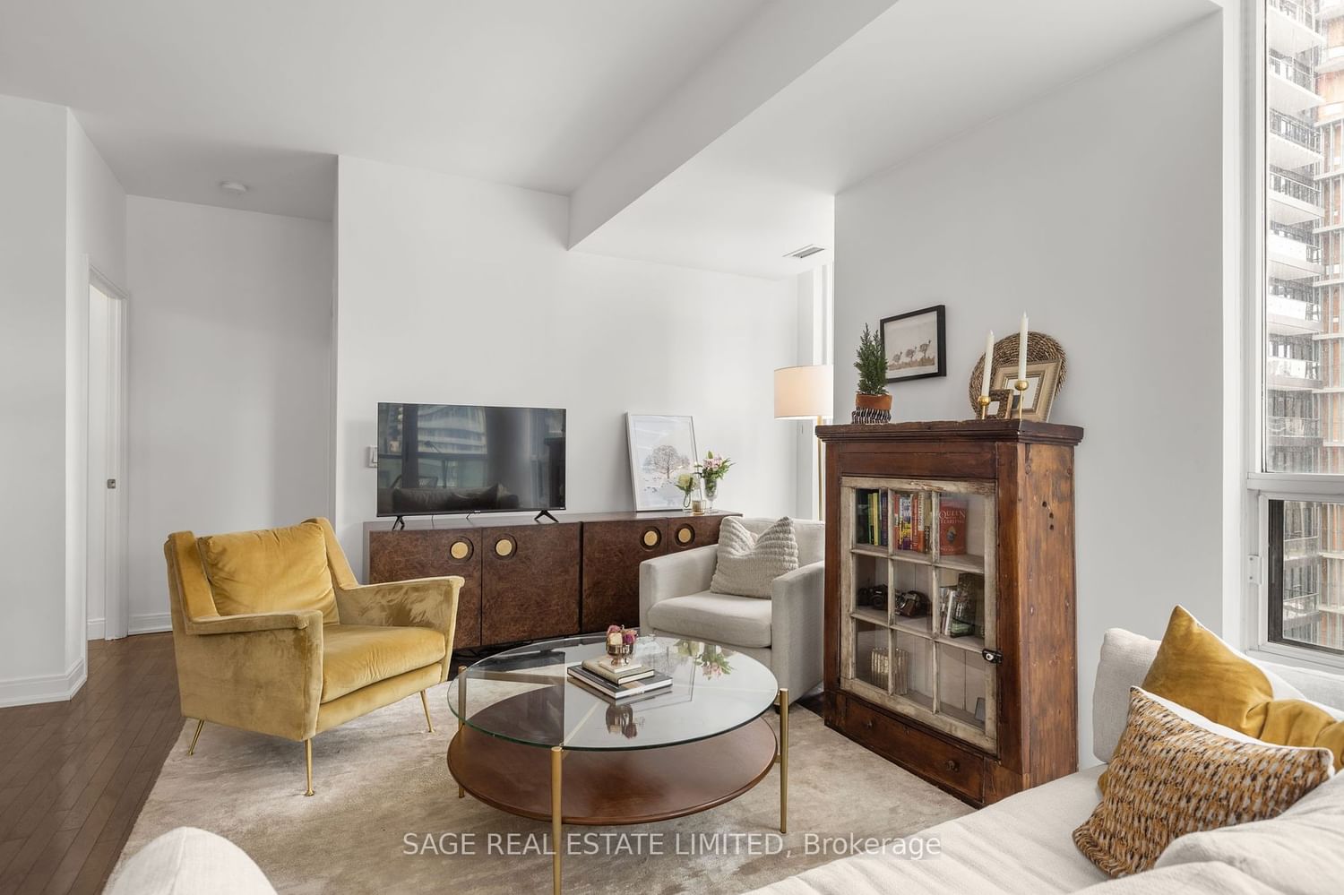 88 Broadway Ave, unit 1103 for sale - image #6