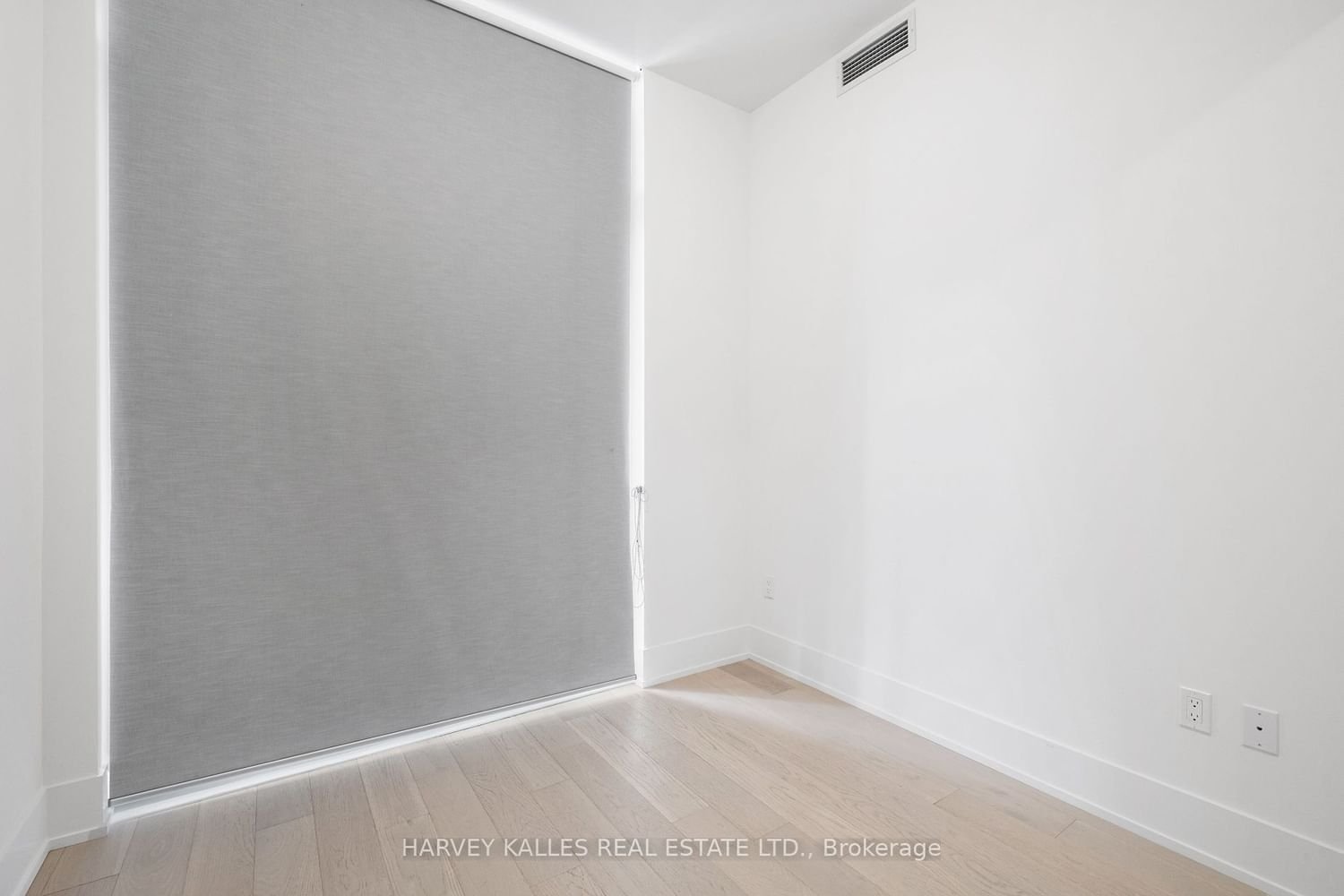 1 Yorkville Ave, unit Lph06 for sale - image #15