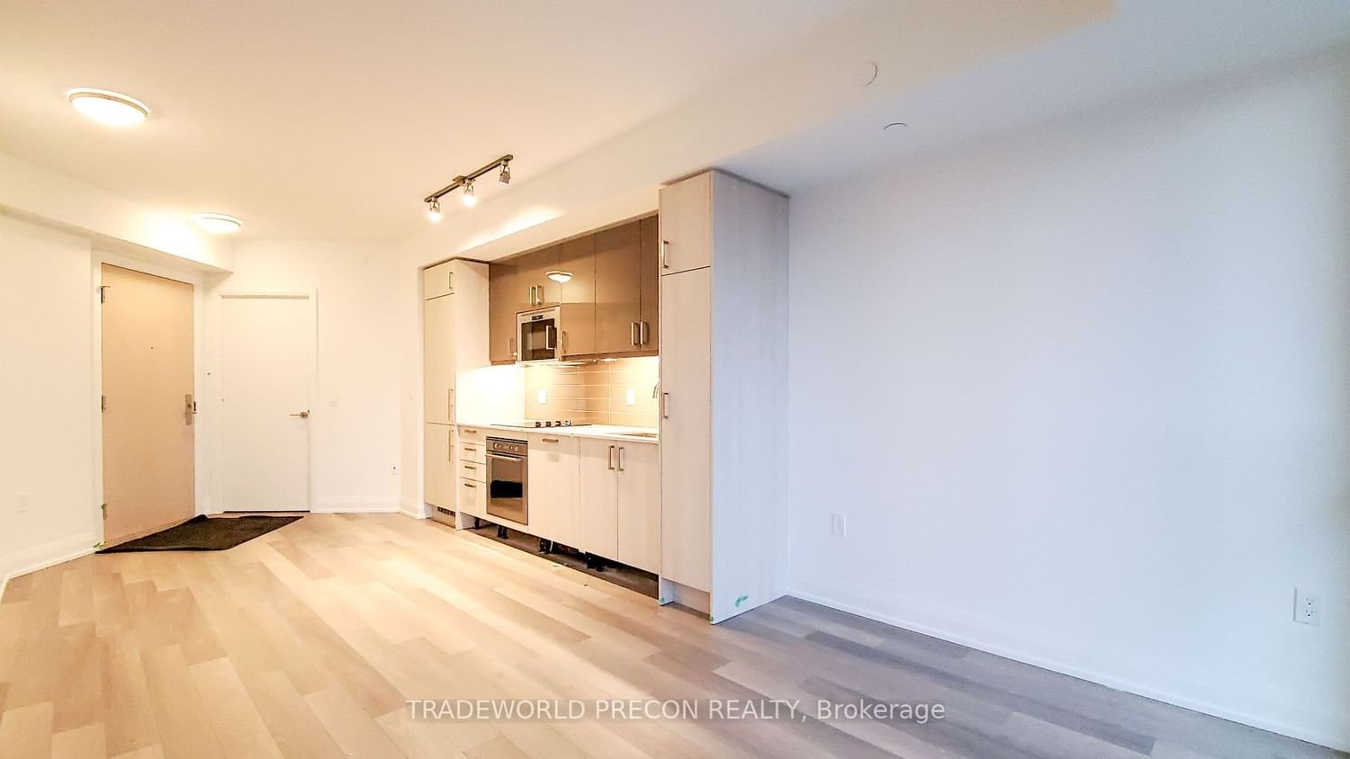 77 Mutual St, unit 1203 for rent - image #4