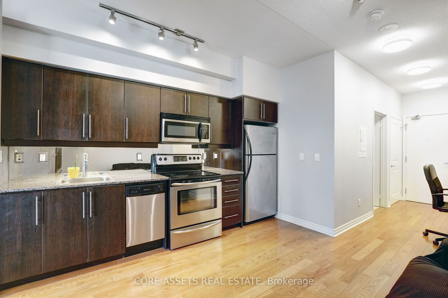 2885 Bayview Ave, unit 316 for rent - image #13