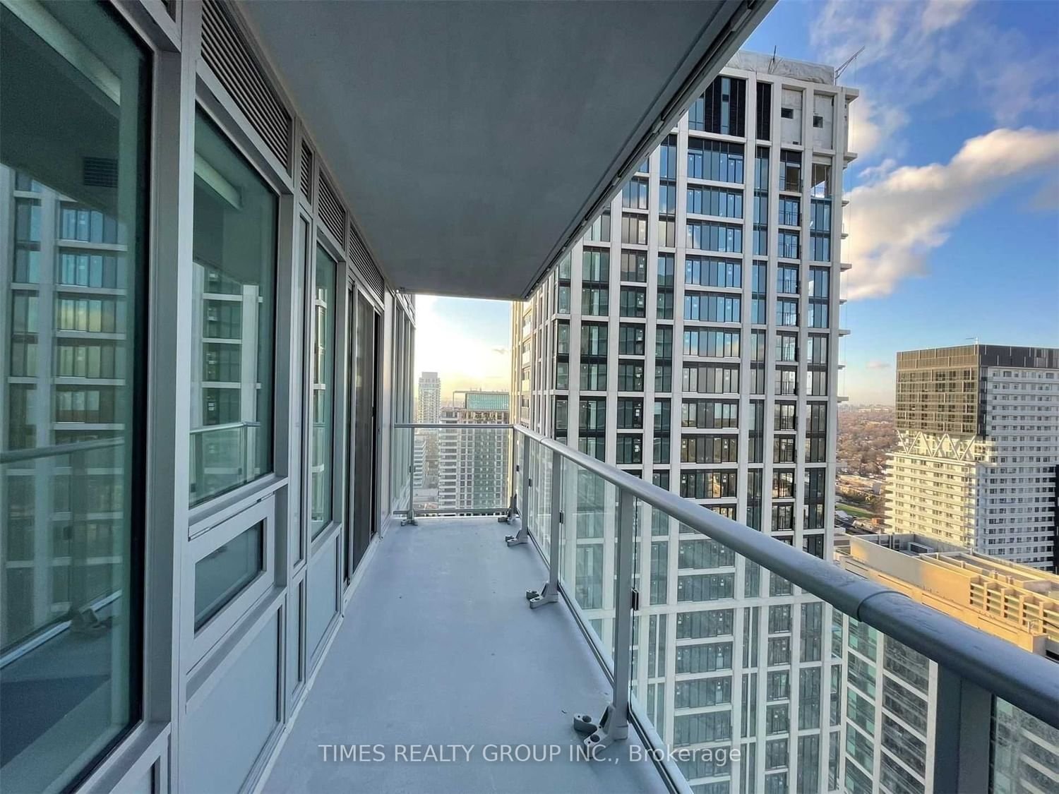 195 Redpath Ave, unit 3212 for rent - image #21