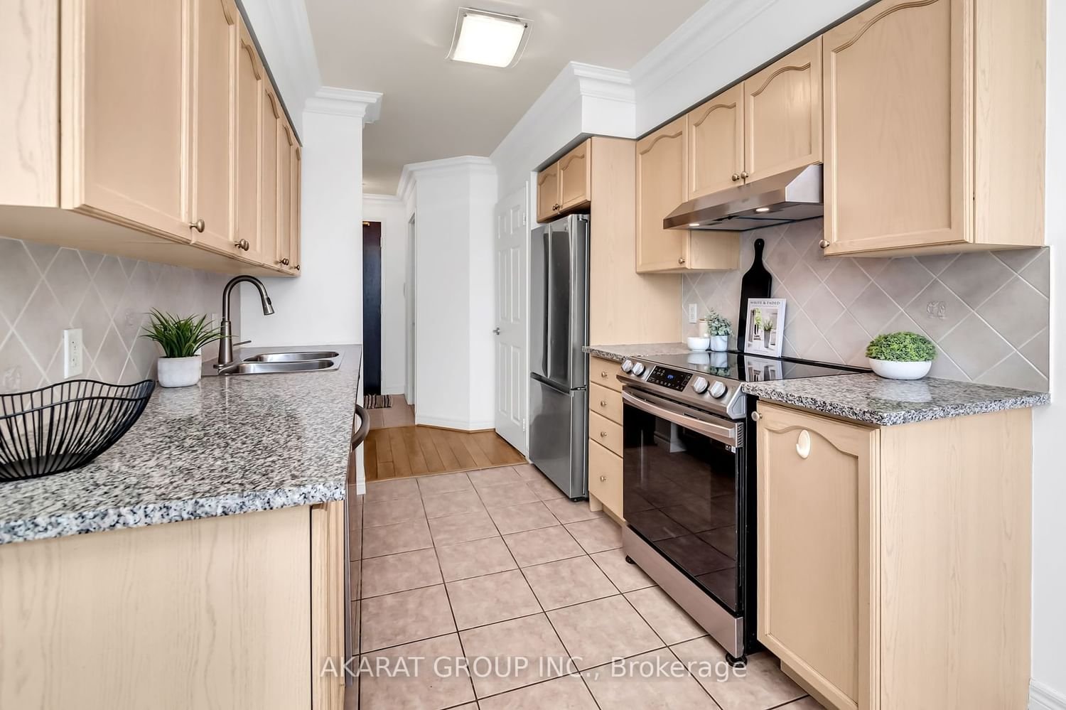 23 Hollywood Ave, unit 3905 for sale - image #12