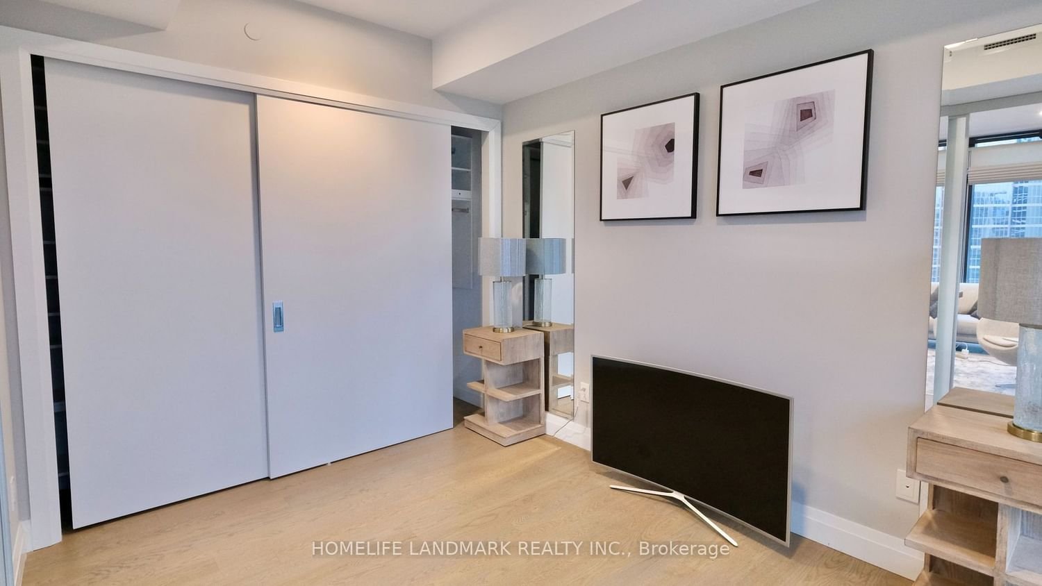 224 King St W, unit 1403 for rent - image #7