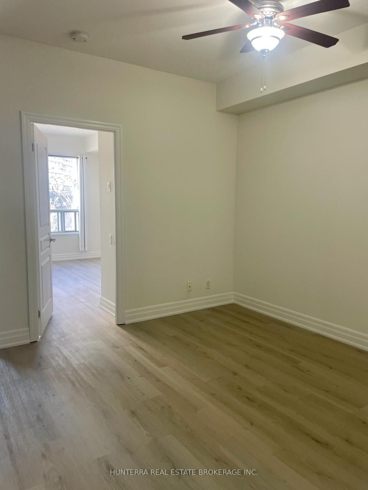 777 Steeles Ave W, unit 404 for rent - image #6