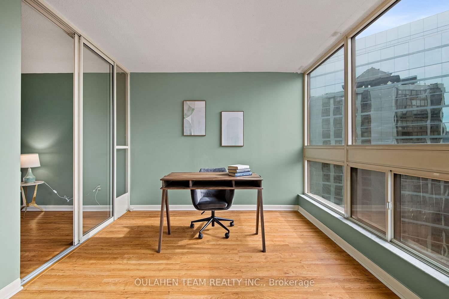 10 Kenneth Ave, unit 1402 for sale - image #18