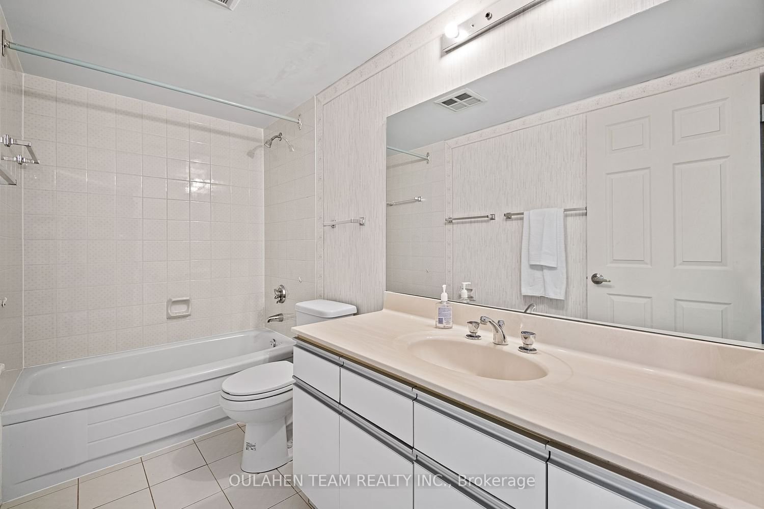 10 Kenneth Ave, unit 1402 for sale - image #28