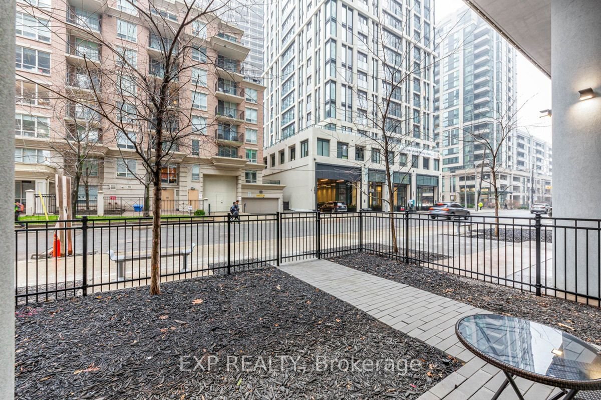195 Redpath Ave, unit Th01 for sale - image #23