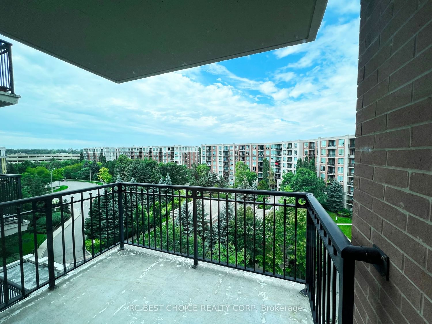 38 William Carson Cres, unit 805 for sale - image #28