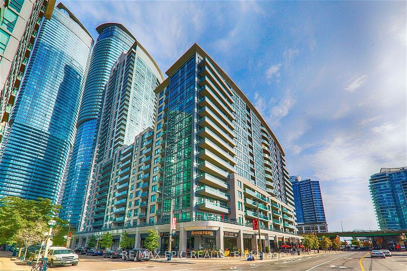 19 Grand Trunk Cres, unit 3305 for rent - image #1