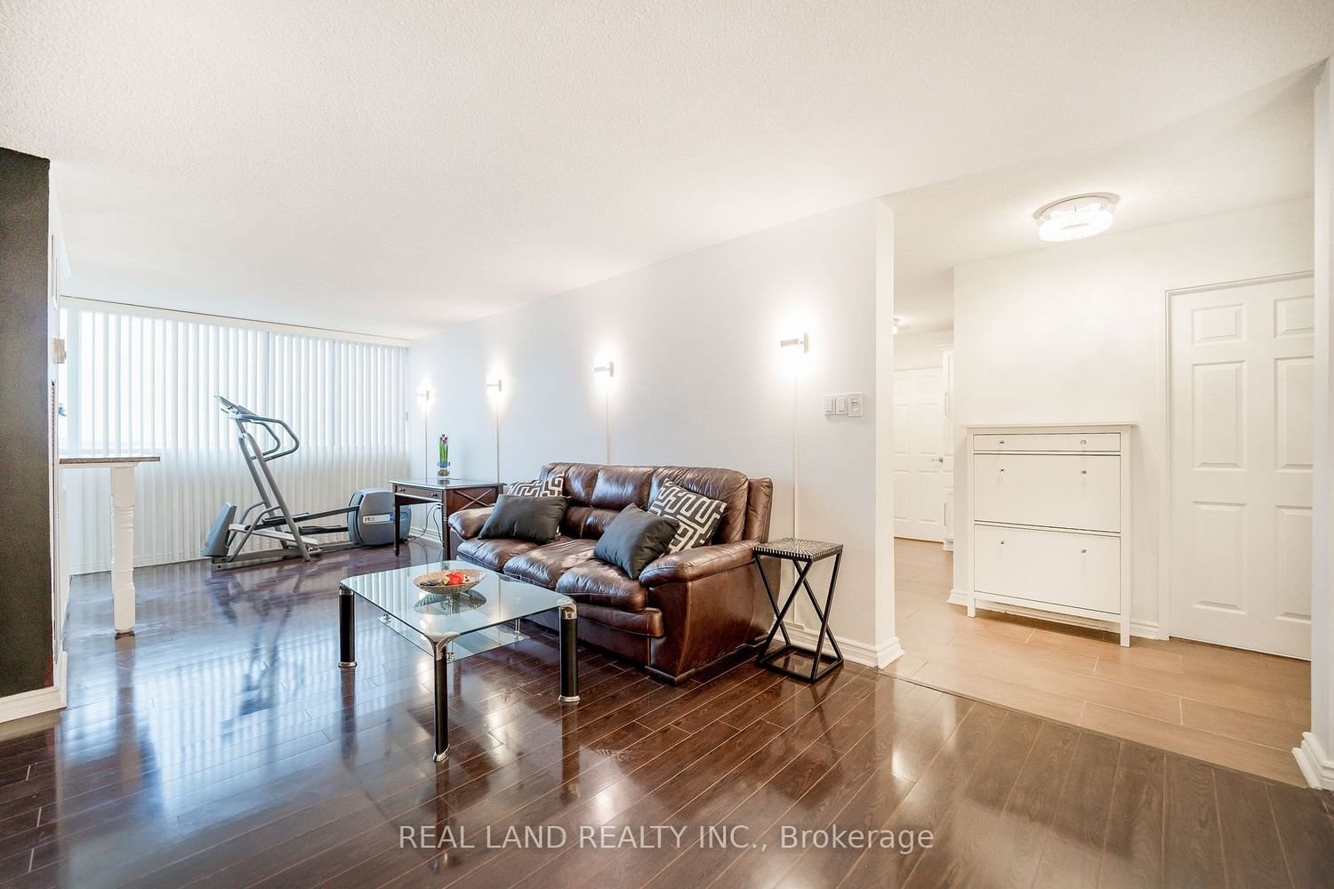 80 Antibes Dr, unit 1108 for sale - image #12