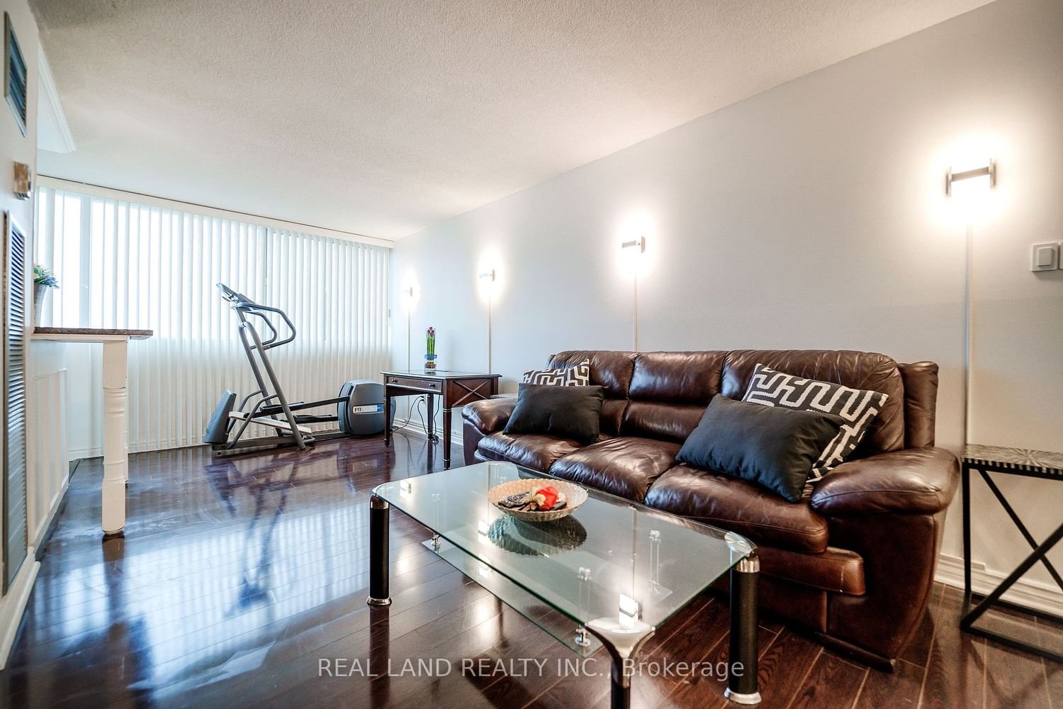 80 Antibes Dr, unit 1108 for sale - image #13