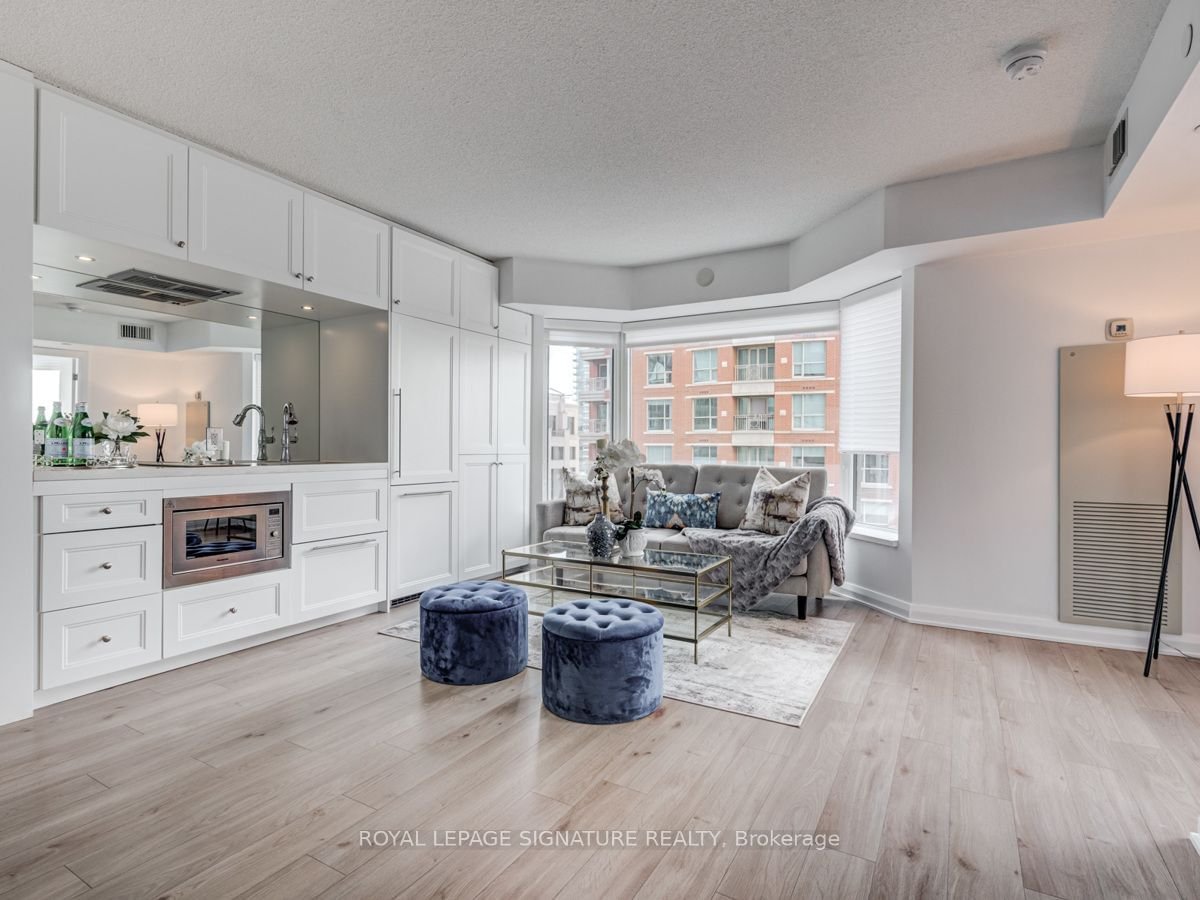 155 Yorkville Ave, unit 1417 for rent - image #4