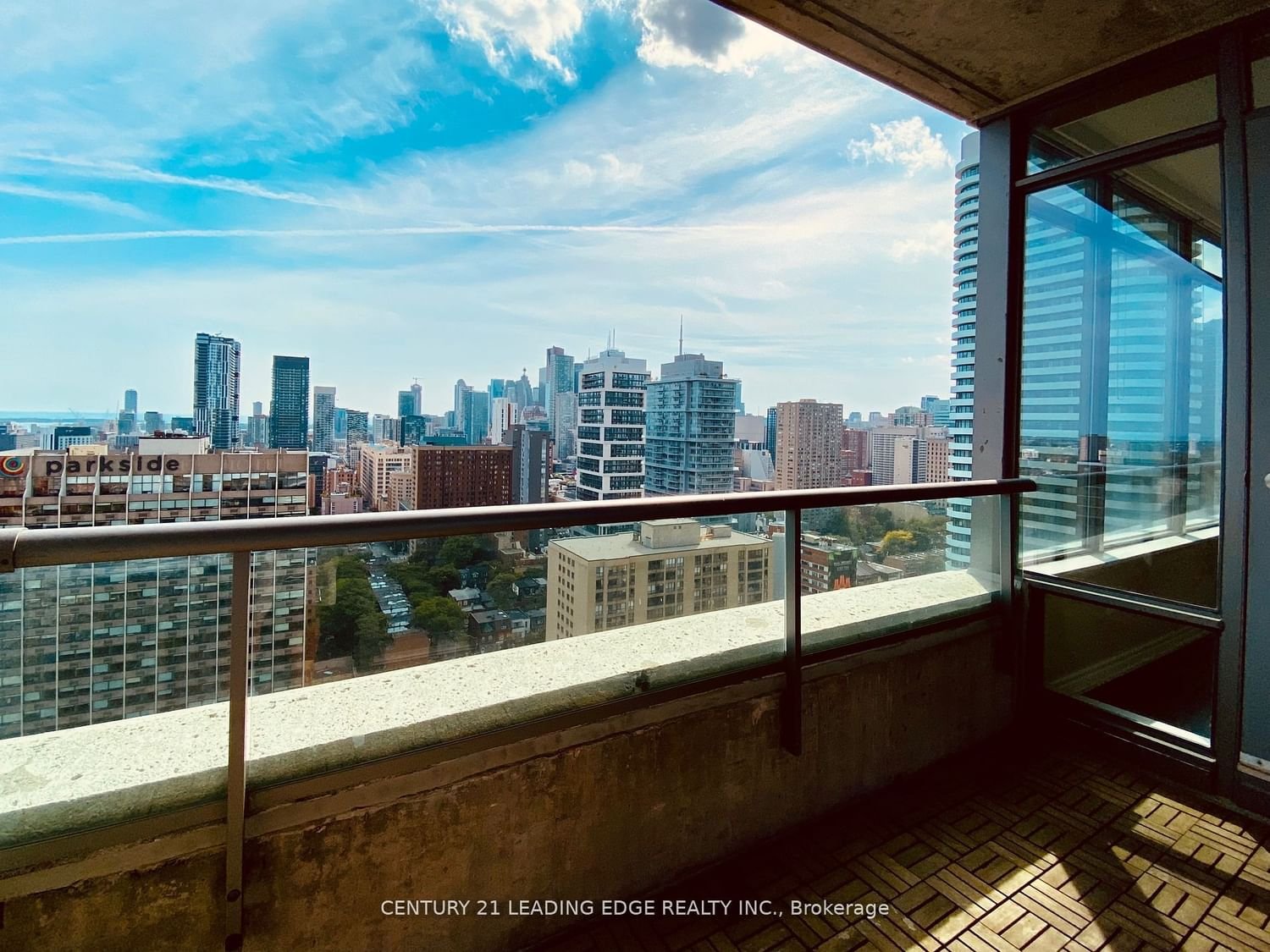 281 Mutual St, unit 2402 for sale - image #24