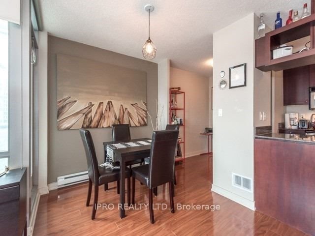 81 Navy Wharf Crt, unit 2008 for rent - image #7