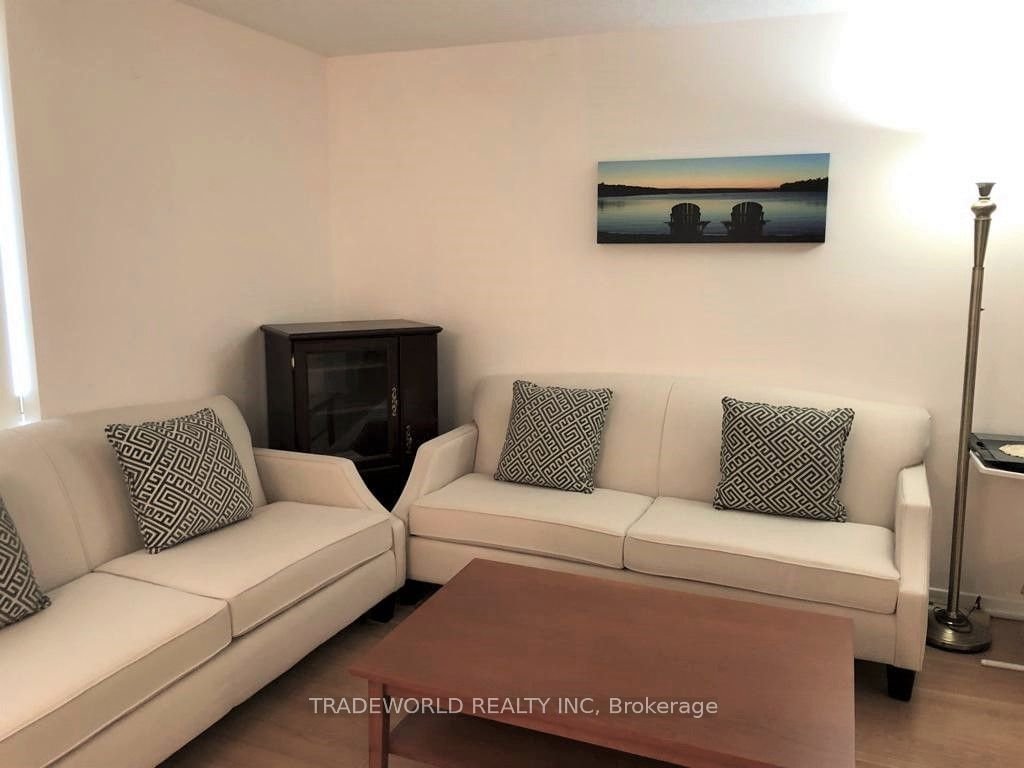 15 Pebble Bywy, unit 63 for sale - image #2