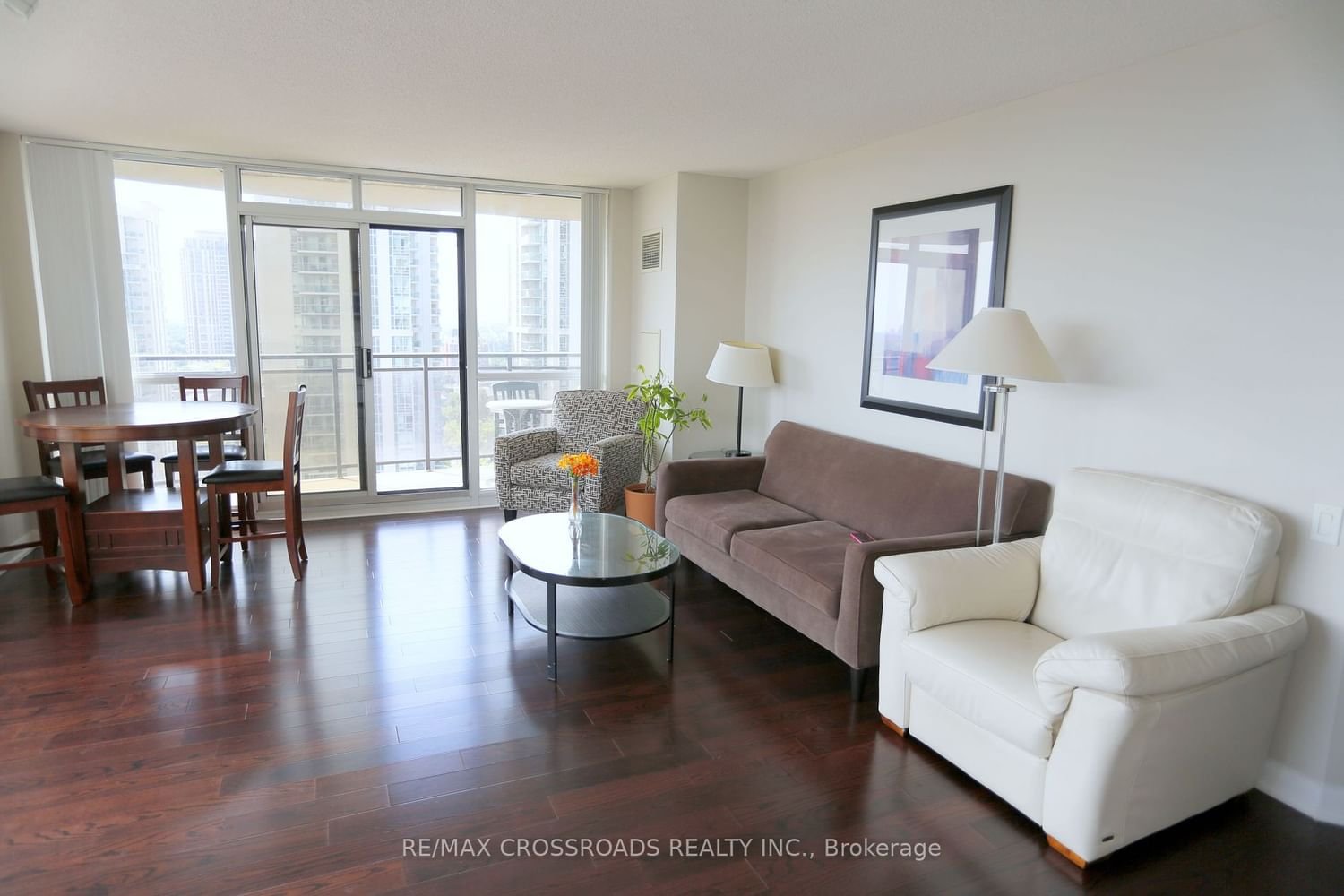 33 Sheppard Ave E Ave, unit 1902 for rent - image #12