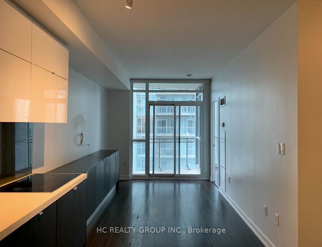 21 Iceboat Terr, unit 3803 for rent - image #8