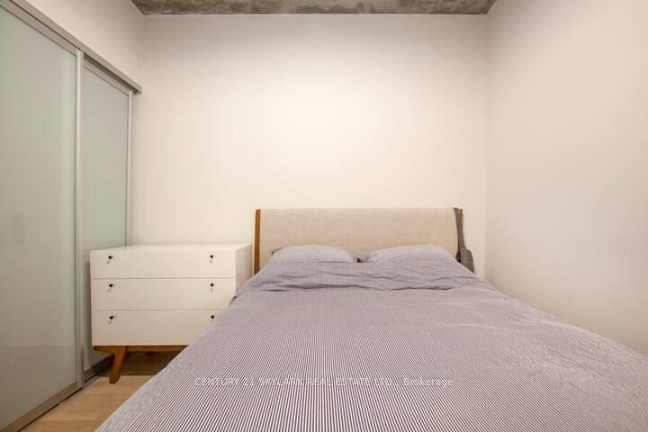 650 King St W, unit 314 for rent - image #15