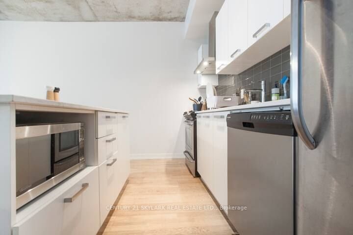650 King St W, unit 314 for rent - image #5