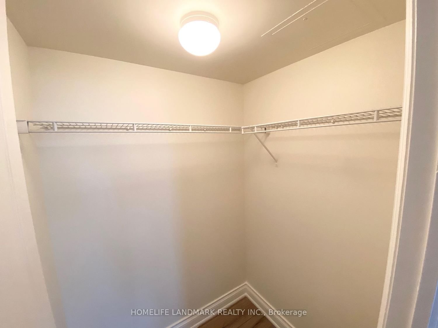 509 Beecroft Rd, unit 1205 for rent - image #9