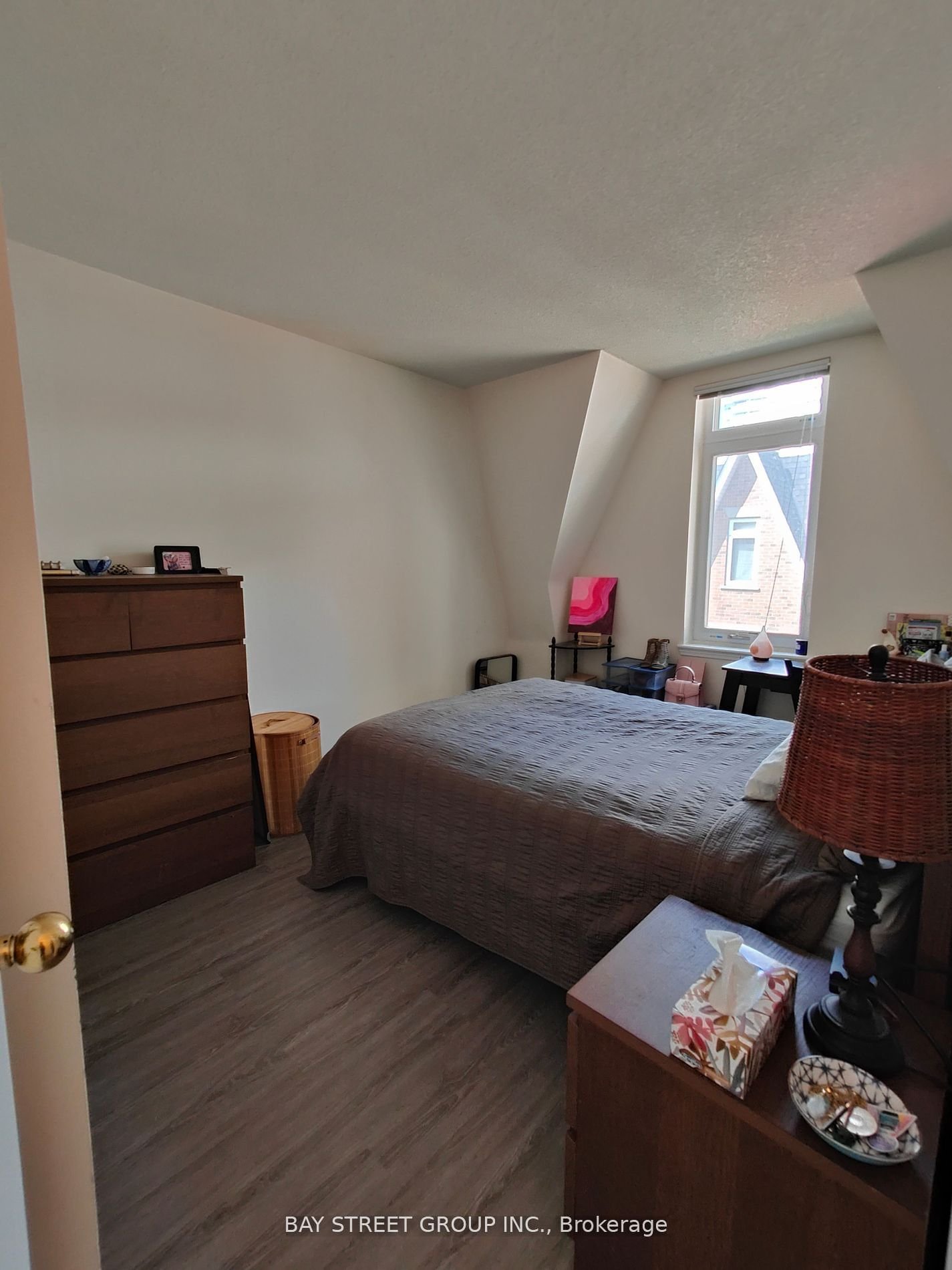 106 Redpath Ave, unit 12 for rent - image #17