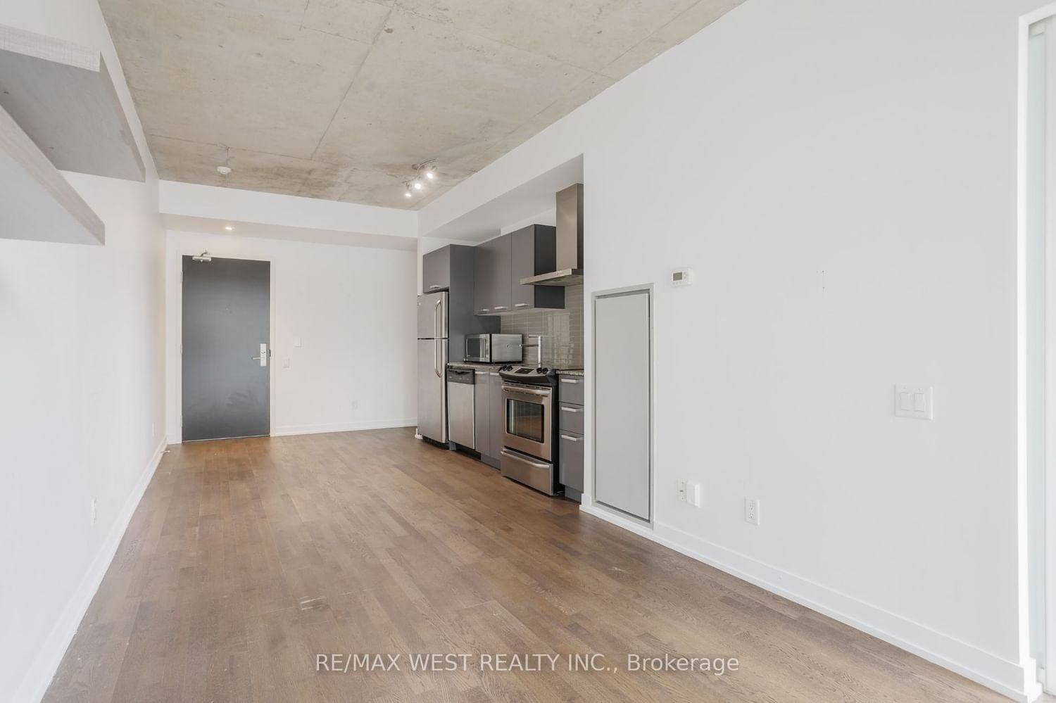 650 King St W, unit 501 for rent - image #5