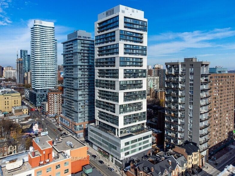 89 Mcgill St, unit 2206 for rent - image #1