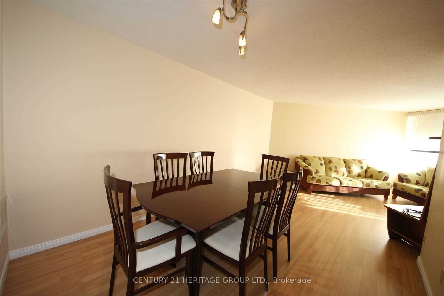 1101 Steeles Ave W, unit 909 for rent - image #8