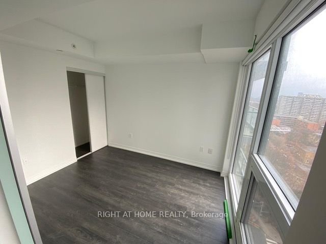 251 Jarvis St, unit 1519 for rent - image #4