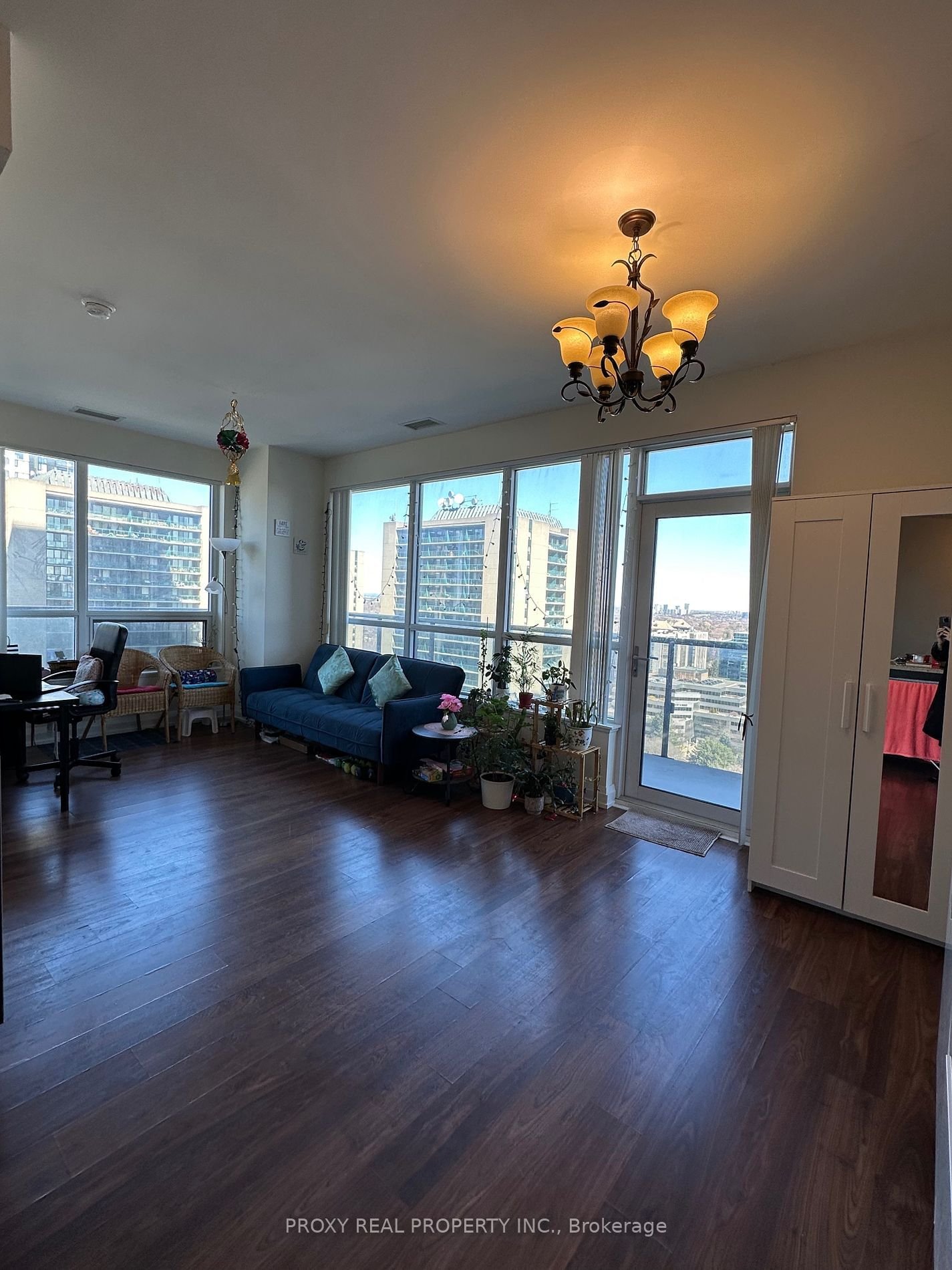 5 Sheppard Ave E, unit 1823 for rent - image #2
