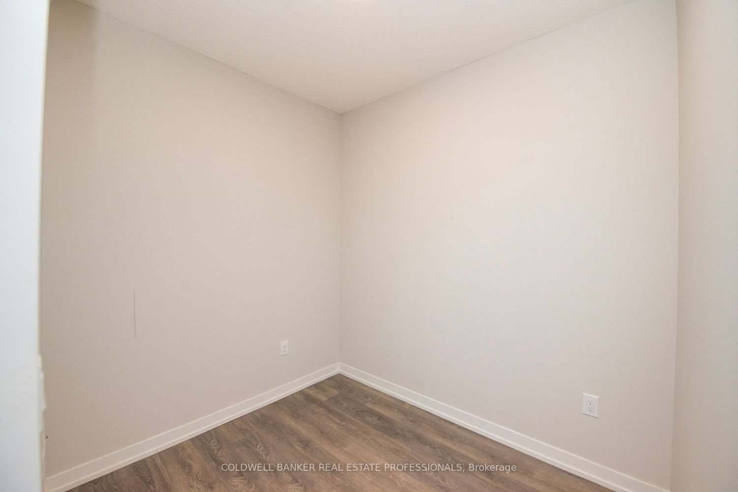 15 Lower Jarvis St, unit 917 for rent - image #6