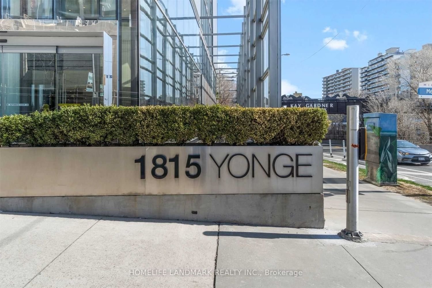 1815 Yonge St, unit 1007 for sale - image #2
